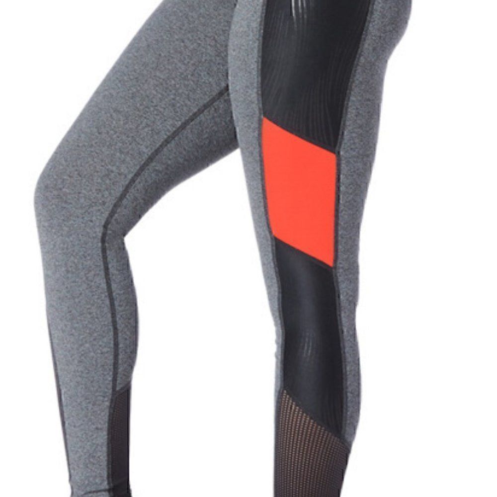 Strong by Zumba Set of Sports compression Bra & compression Leggings Medium Nwt - Picture 6 of 8